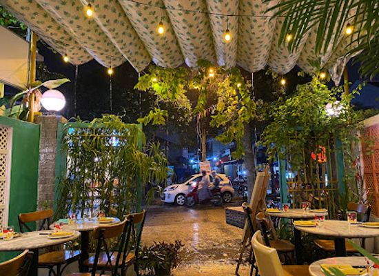 vietnam/south-central-coast/restaurant/seashell-by-nu-eatery