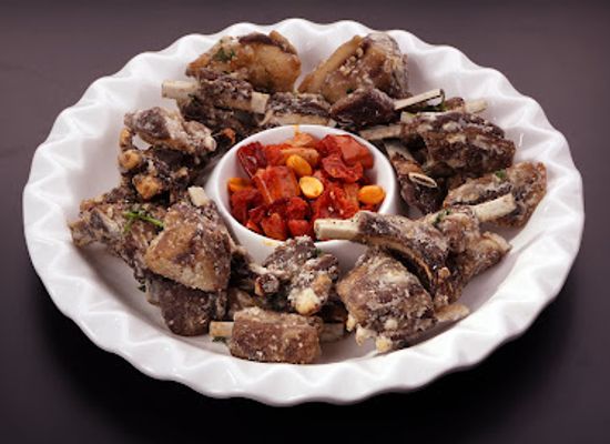 mongolia/bogd-khan-mountain/restaurant/nayad-restaurant
