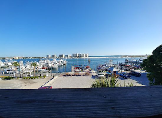 florida/destin-beach/restaurant/dewey-destin-s-harborside