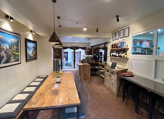 nepal/patan/restaurant/cafe-timila