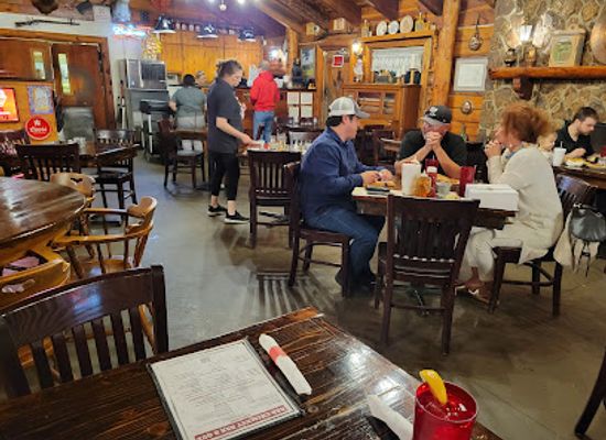 new-mexico/carlsbad/restaurant/red-chimney-bar-b-q
