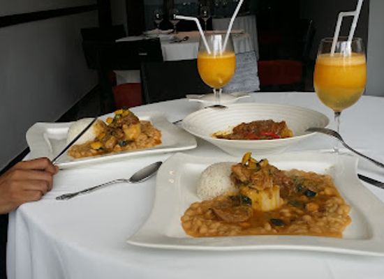 peru/chiclayo-region/restaurant/fiesta-restaurant-sede-chiclayo
