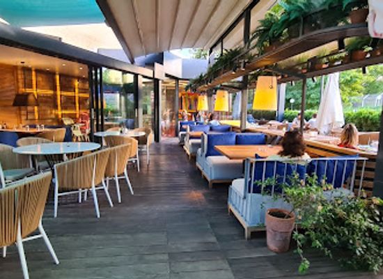 bulgaria/varna/briz/restaurant/dolce-amaro-garden