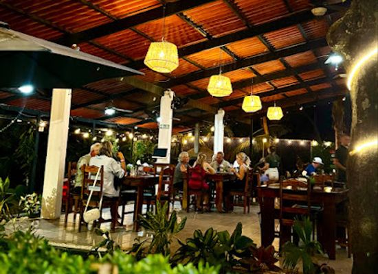 costa-rica/jaco/restaurant/el-manglar-restaurante-y-bar