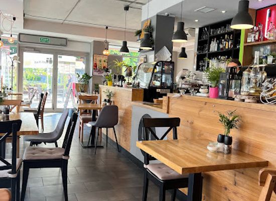 poland/gdansk/wrzeszcz/restaurant/lula-food-drink