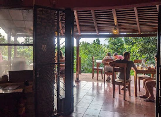 nicaragua/rivas-isthmus/restaurant/zapote-ometepe