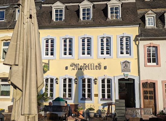germany/moselle/restaurant/gasthaus-mosellied