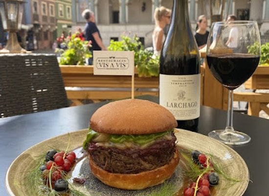 poland/poznan/stare-miasto/restaurant/restauracja-vis-a-vis-koziolkow