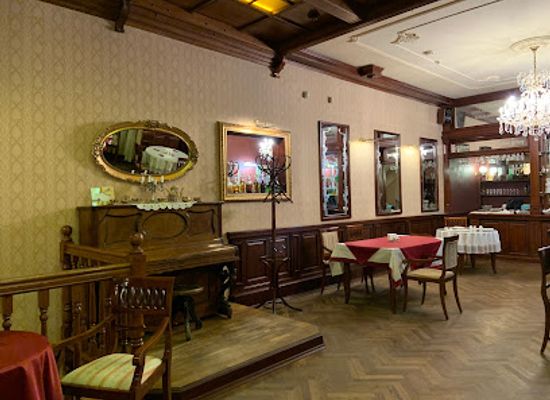 ukraine/lviv-region/restaurant/pidpilnyy-kindrat