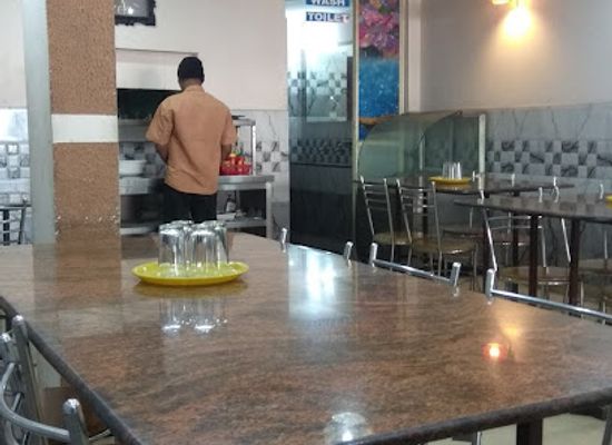 india/munnar/restaurant/hotel-mugal-palace