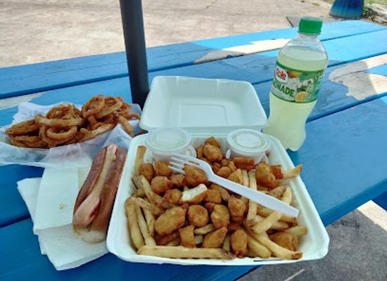 maine/rockland/restaurant/the-zack-shack