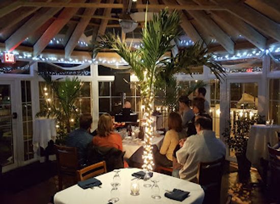 new-york/long-island/restaurant/the-oar-steak-seafood-grille