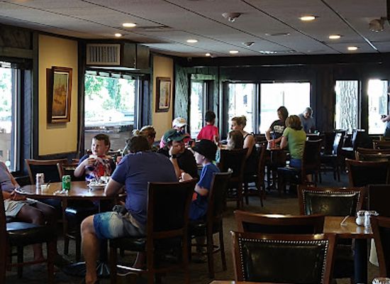 nebraska/grand-island/restaurant/grand-island-saddle-club