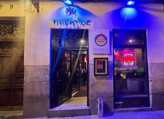 spain/madrid/la-latina/restaurant/la-latina-sports-pub-madrid