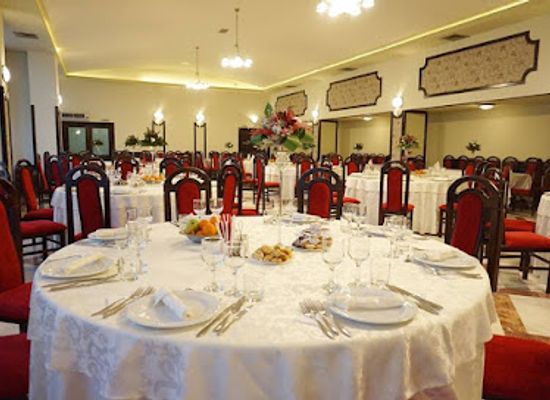 romania/iasi-surroundings/restaurant/restaurant-cotnari
