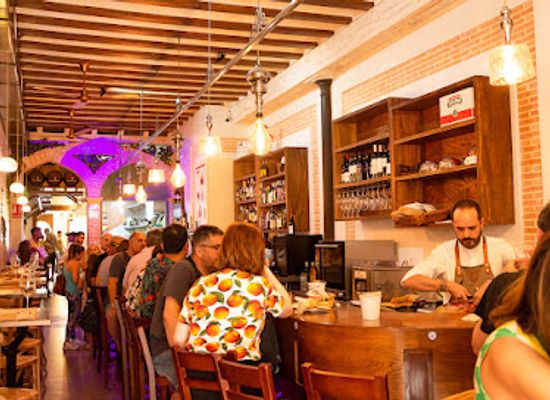 spain/cadiz/old-town/restaurant/the-taperia-of-columela
