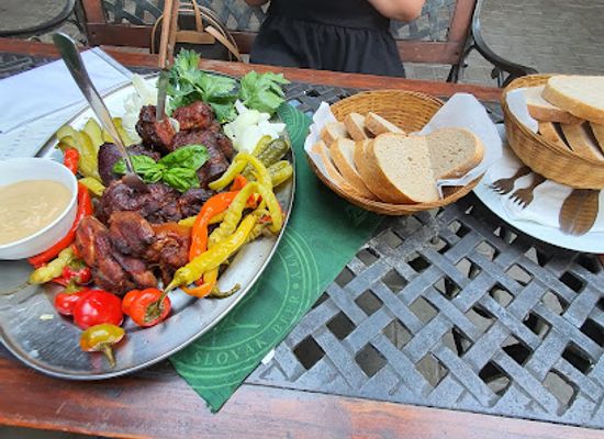 slovakia/trnava/restaurant/trnavsky-dvor