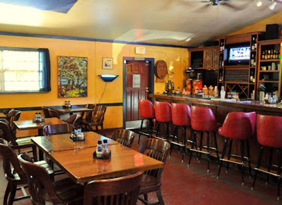 florida/santa-fe-river/restaurant/blue-highway-a-pizzeria
