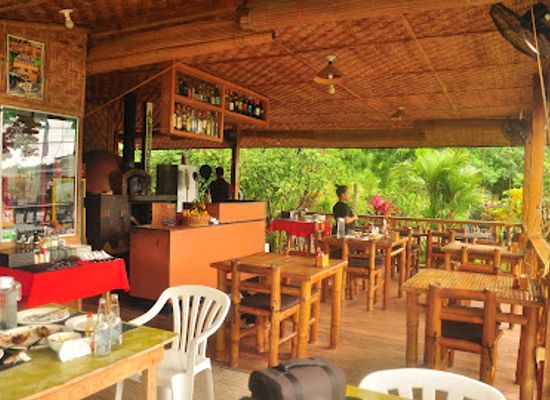 philippines/camiguin/restaurant/la-dolce-vita