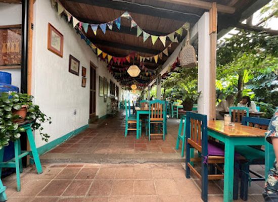 guatemala/lake-atitlan/restaurant/deli-jasmin