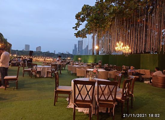 india/maharashtra/restaurant/gallops-restaurant