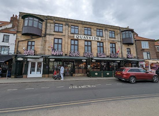 united-kingdom/whitby/restaurant/quayside