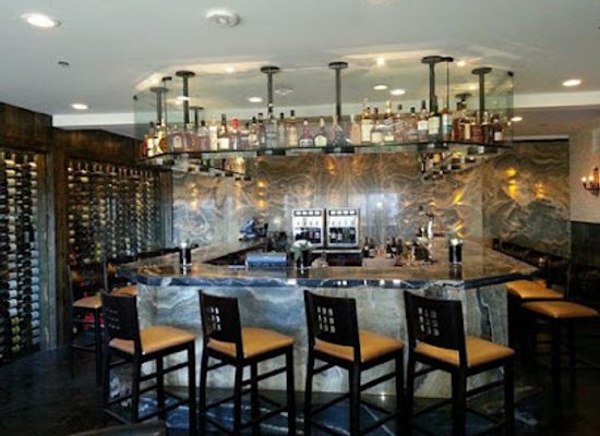 nevada/lake-tahoe-basin/restaurant/jimmy-s-at-the-landing-resort-spa