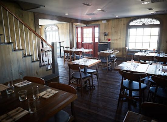 new-jersey/cape-may/restaurant/mayer-s-tavern