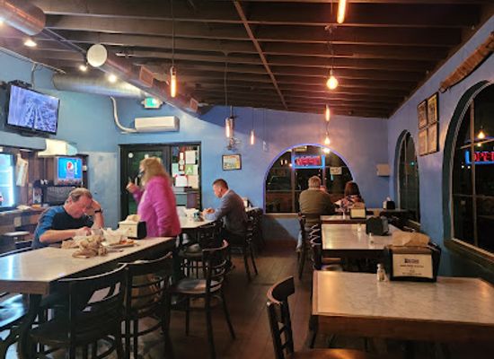 california/santa-clarita/restaurant/bricks