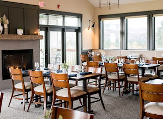 new-hampshire/grafton-county/restaurant/panorama-six82