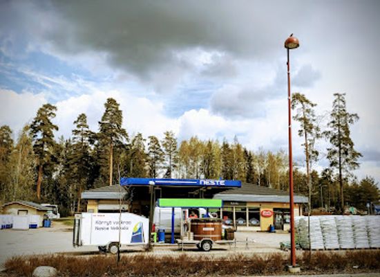 finland/uusimaa/restaurant/neste-kirkkonummi-veikkola
