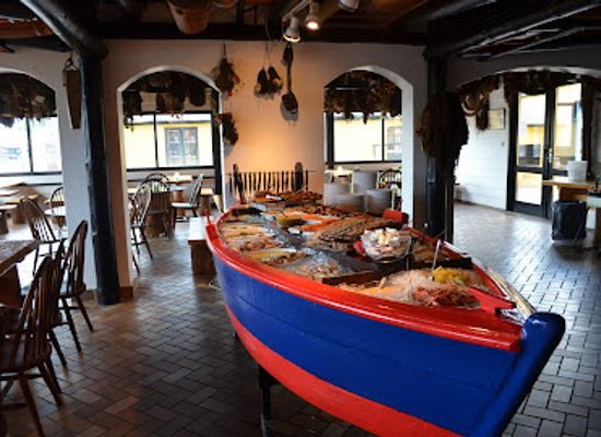 denmark/bornholm/restaurant/snogebak-rogeri