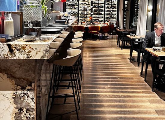 sweden/uppland/restaurant/at-six-dining-room