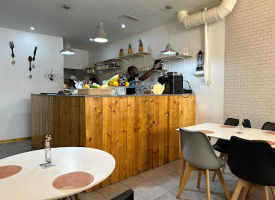 angola/cuanza-river-valley/restaurant/a-biologica