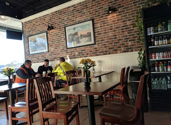 connecticut/stamford/springdale/restaurant/the-village-table