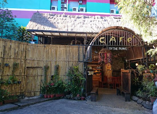 philippines/baguio/burnham-park/restaurant/cafe-by-the-ruins