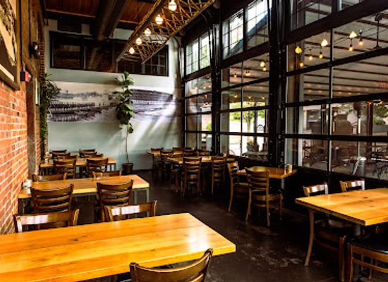 vermont/orange-county/restaurant/waterworks-food-drink