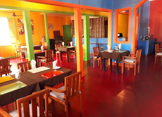 new-caledonia/houailou/restaurant/the-harlequin