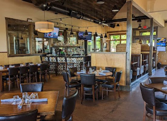 tennessee/jack-daniel-s-distillery/restaurant/top-of-the-rock-restaurant-and-brewery