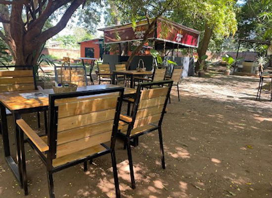 malawi/lilongwe/area-12/restaurant/the-african-table