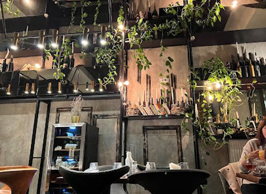 romania/bucharest/old-town/restaurant/noa-restoclub