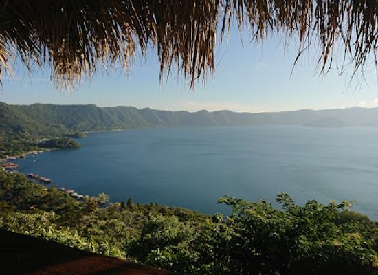 el-salvador/lake-coatepeque/restaurant/el-gran-mirador-1
