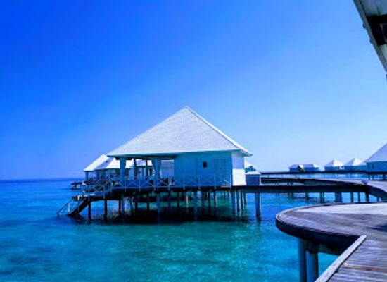 maldives/ari-atoll/restaurant/water-villa-restaurant