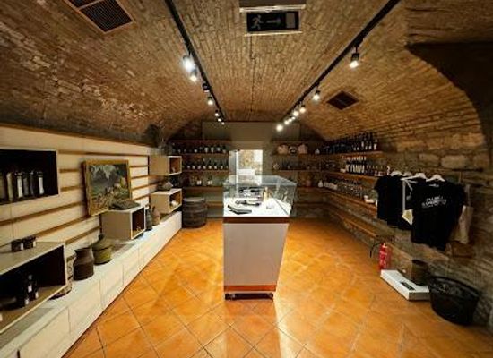 hungary/central-hungary/restaurant/hungarian-gastrocellar