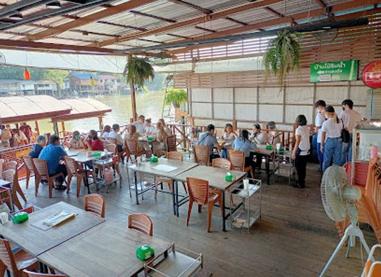 thailand/ayutthaya/restaurant/baan-mai-rim-num-ayutthaya
