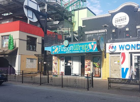 canada/niagara-falls/clifton-hill/restaurant/fusion-wrap