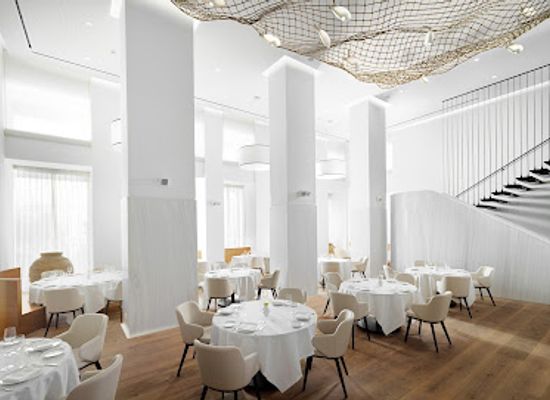 greece/thrace/restaurant/milos-restaurant