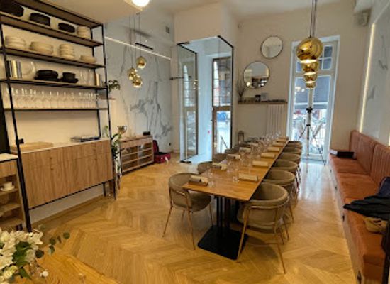 poland/warsaw/praga/restaurant/hub-praga