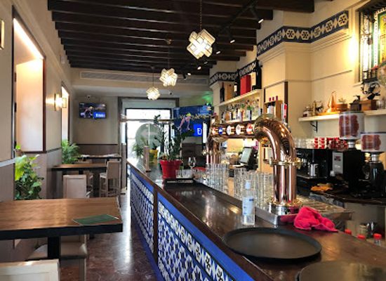 spain/granada/restaurant/casa-gabriel