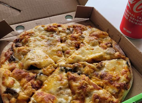 botswana/palapye/restaurant/pizza-perfect